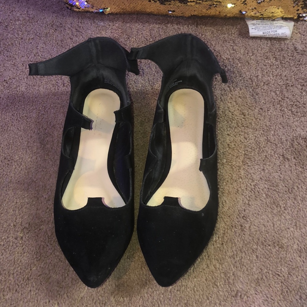 women’s shoes